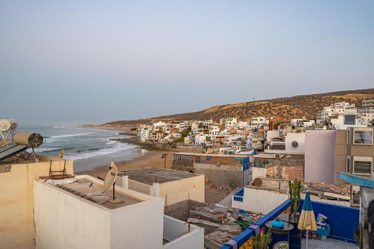 Amayour Surf Hostel Taghazout Exterior photo