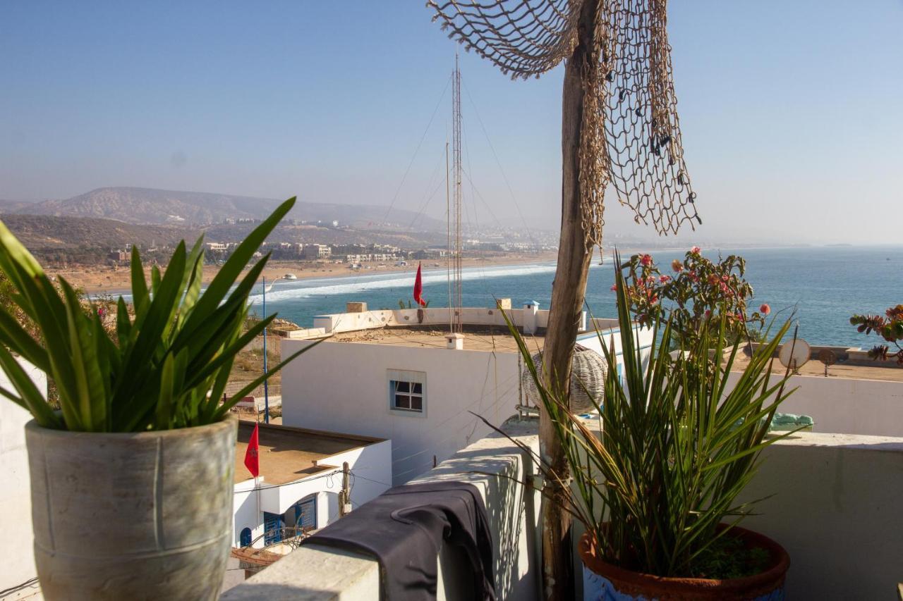 Amayour Surf Hostel Taghazout Exterior photo