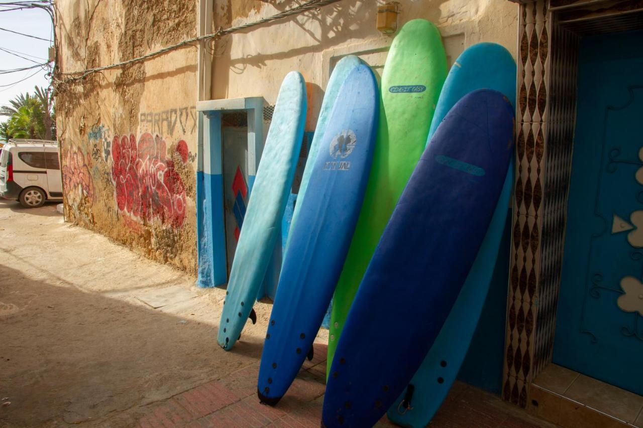 Amayour Surf Hostel Taghazout Exterior photo